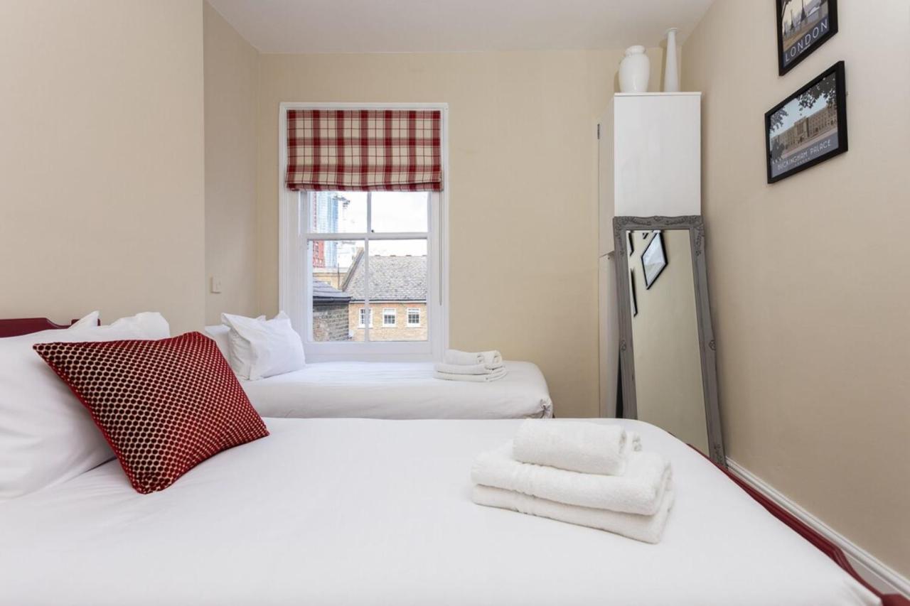 Quaint 2 Bedroom Flat - 9 Minutes Walk To Vauxhall Tube Londra Esterno foto